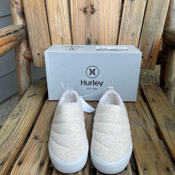 Hurley Arlo Puff Slip On Clog Shoes Size 6
Cream White - Picture 2 of 12